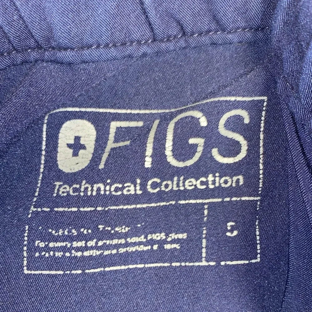 Figs Technical Collection Men's Navy Cairo Cargo Straight Leg Scrub Pants